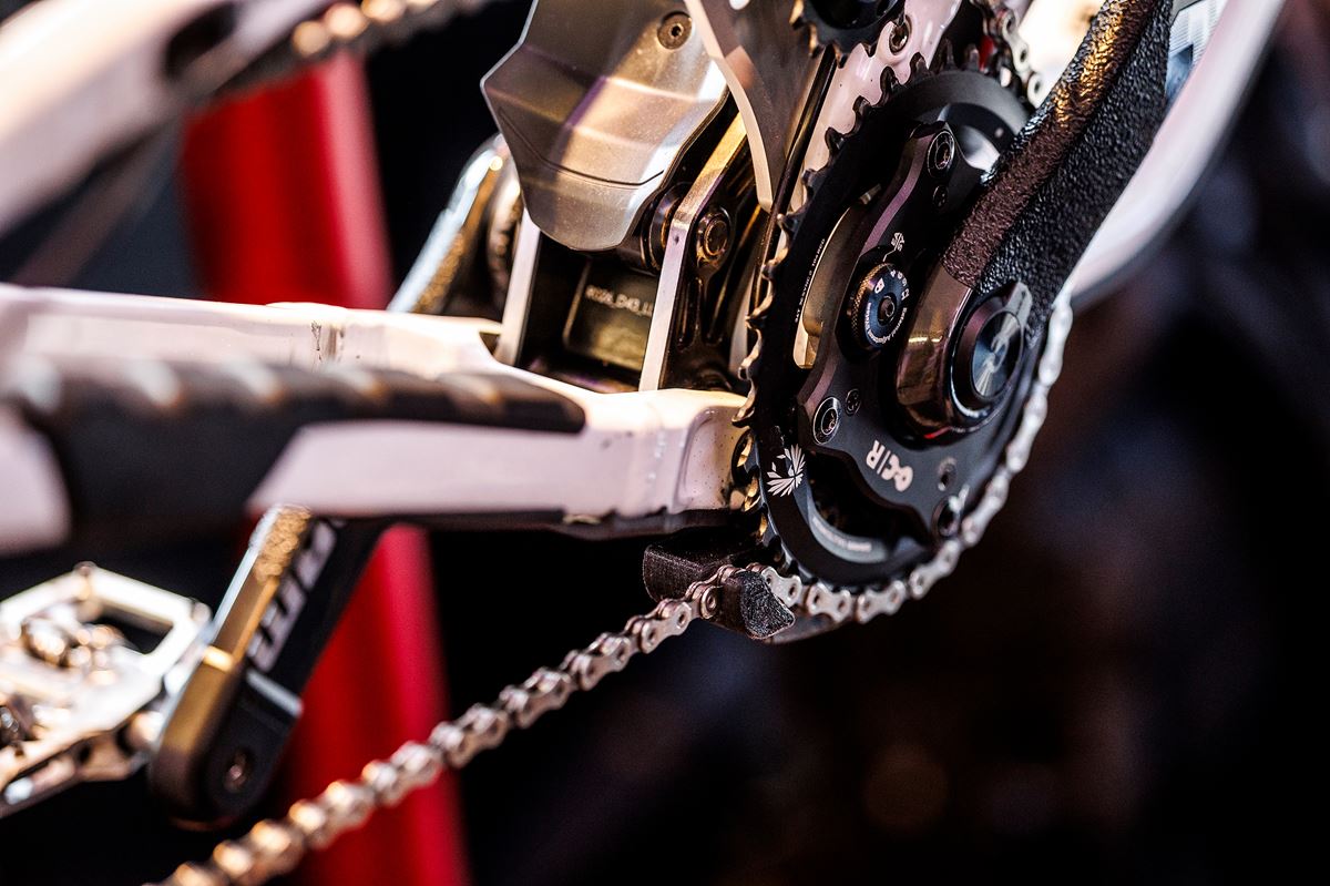 OCHAIN SRAM 2025